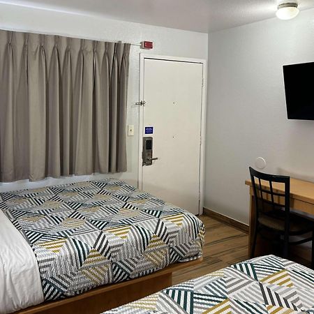 Motel 6 Riviera Beach Fl Exterior foto