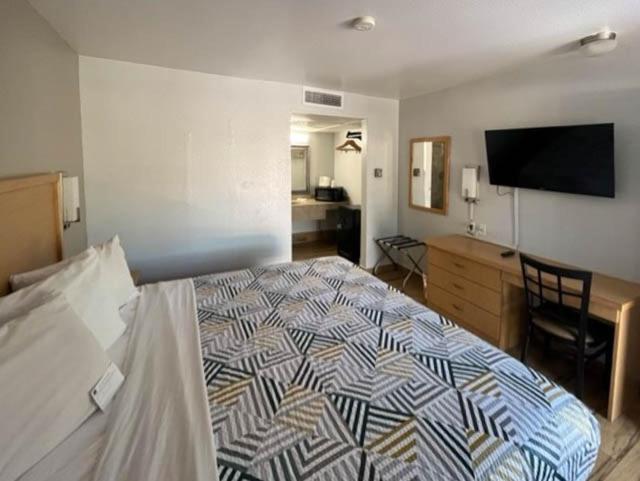 Motel 6 Riviera Beach Fl Exterior foto